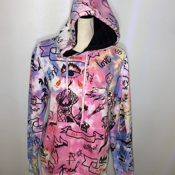 Massive Tops - Massive | Women’s Tye-dye Hoodie Size Medium